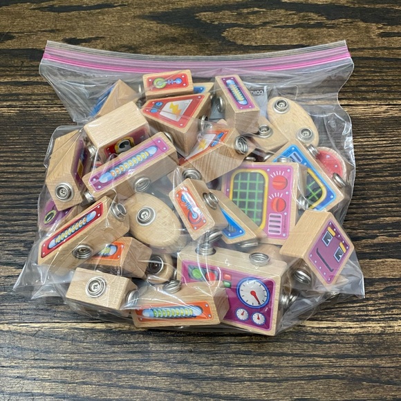 Snap Bots - Picture 6 of 7